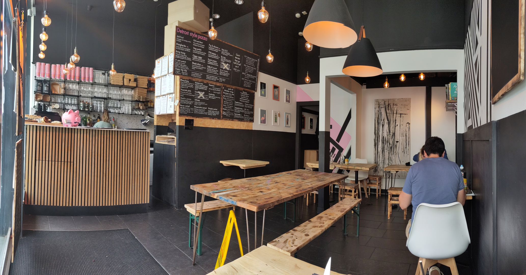 POP. interior