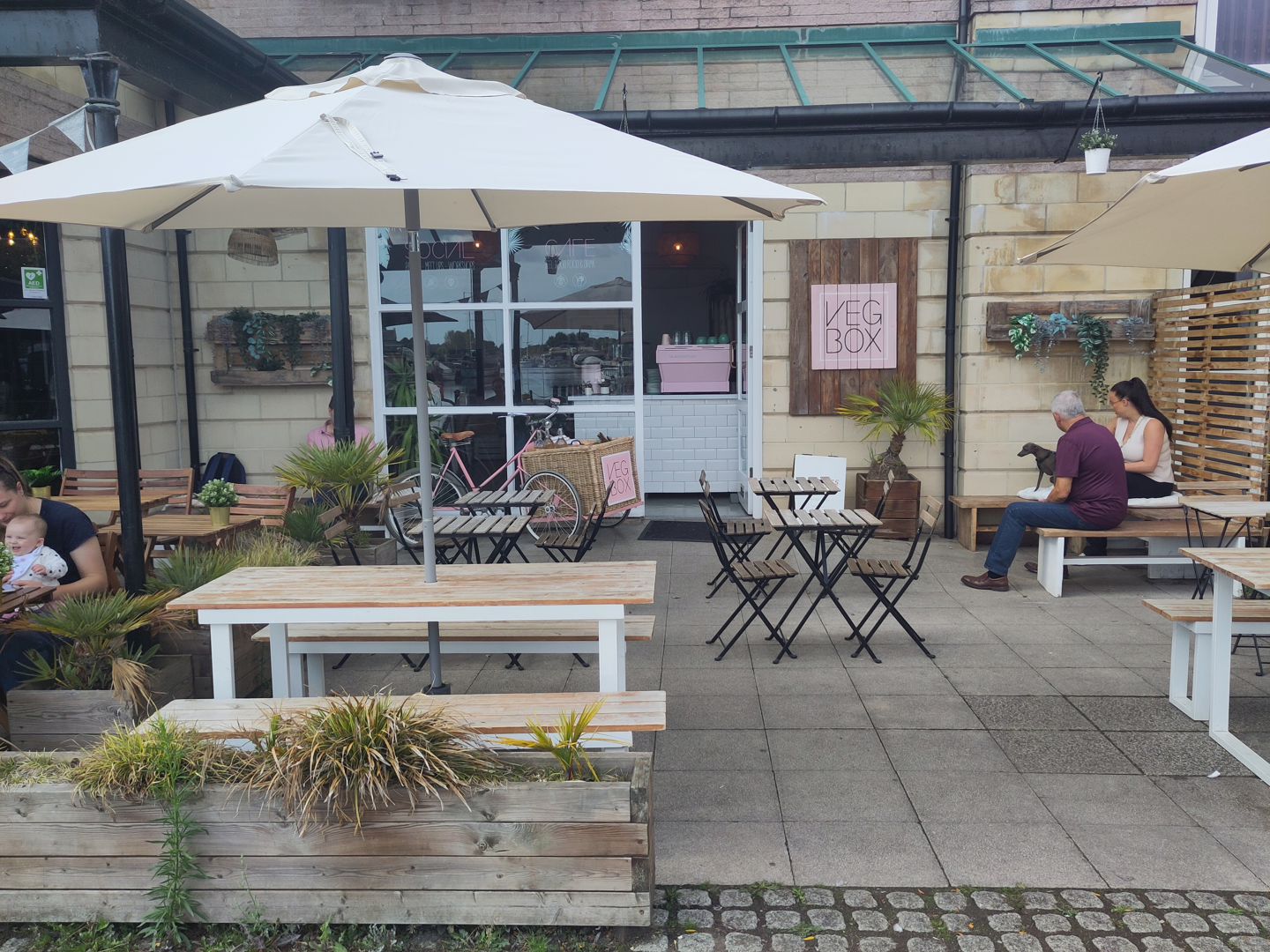 Veg Box Café exterior